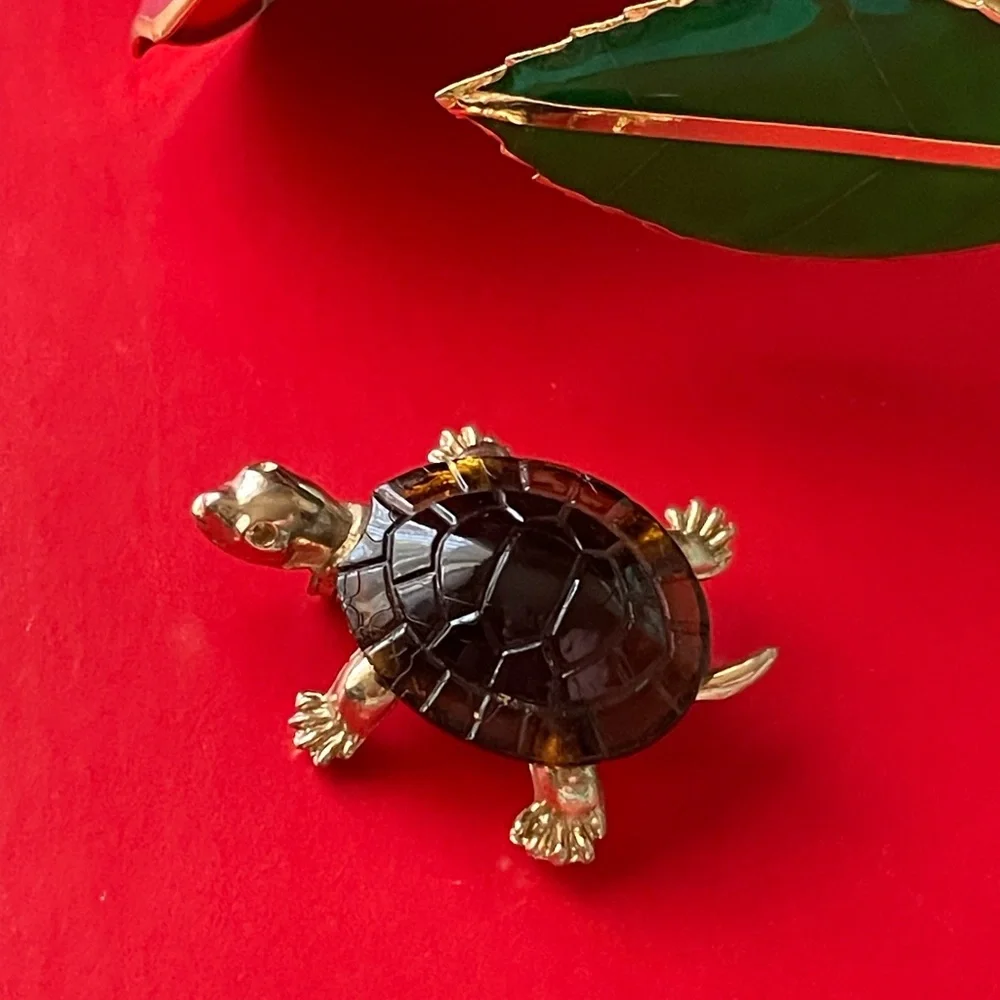 VINTAGE Brooch,Gold and Brown Turtle Brooch - Picture 3 of 8